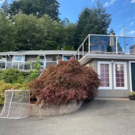 Chinook Cottage H591005337
