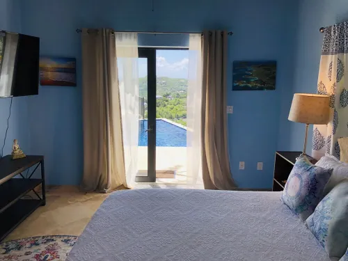 Romantic 1BR Oasis – Private Pool, Ocean Views, Near Cruz Bay