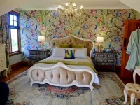 Exquisite Luxury Property with Stunning Views