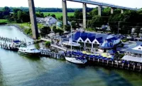 Historic Chesapeake City Stay