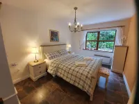 An Cnocan-beautiful cottage with stunning sea and mountain views