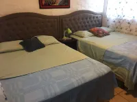 Private Beachfront, Entire house. Hotels in Acajutla