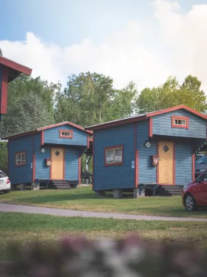 Björkbackens Stugby - Campground - С бассейном