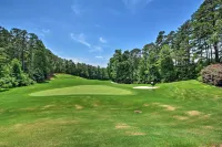 Condo on Lake Keowee w/ Resort Amenities & Pool! - balcony