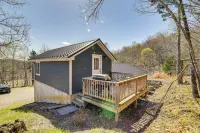 Cozy Lewisburg Getaway w/ Deck + Lake Access! - Apartments