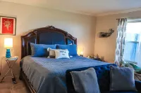 Seagull 101 Minium 3 Bedroom Condo by RedAwning