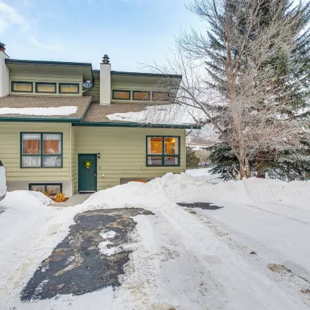 PAR & Powder: Avon Haven w/ Golf & Ski Access!