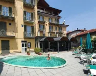 Hotel Azalea - Pools