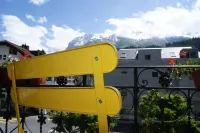 Hotel Schweizerhof - Mountain view