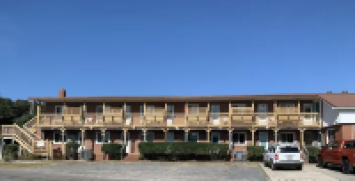 松樹岬汽車旅館