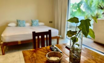 Moonshine Tulum Hotel & Hostel