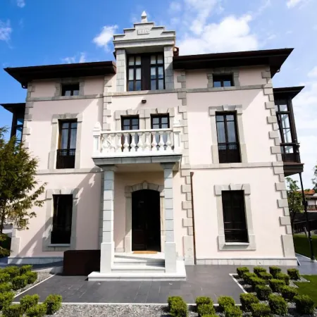 Hotel Villa Marrón