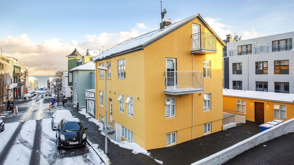Alfred's Apartments