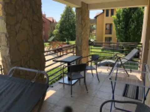 Luxus Golf Apartment Hotels in Buk