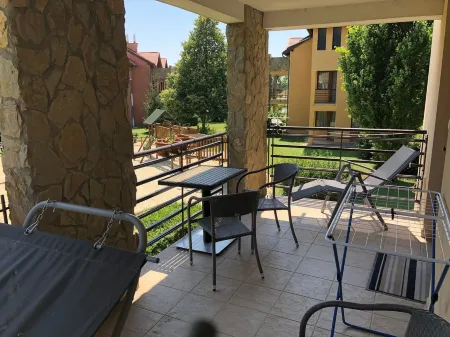 Luxus Golf Apartment Отели в г. Бюк