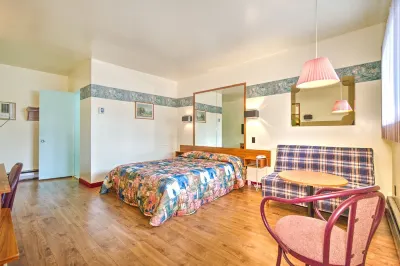 Motel R-100 Hotel a 