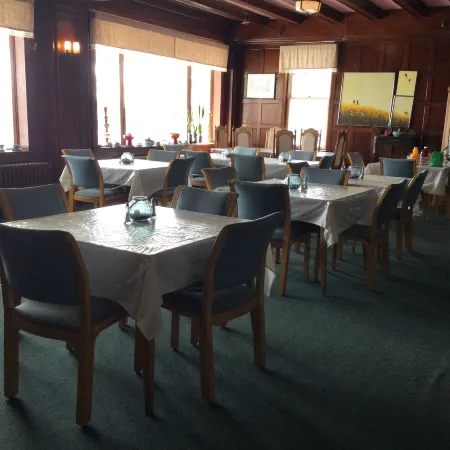 Red Rock Inn