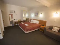 Colonial Motor Lodge Scone Hotels in Scone