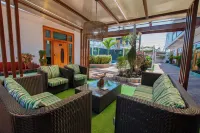 Blue Marlin Hotel - Breakfast
