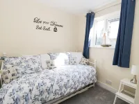 Sailors Lodge - Beach