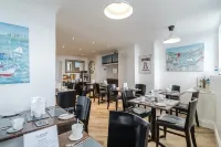 The Roxburgh - breakfast