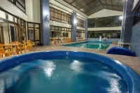 Hotel Araçá - parking