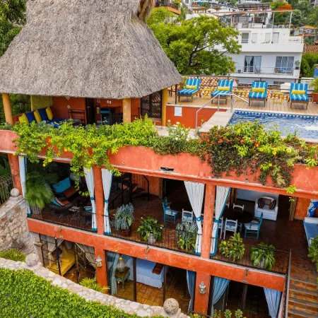 Villa Lola - Adults Only