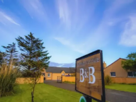 Burnside Cottage Hotels in Wick