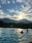 Mật Retreat - Resorts