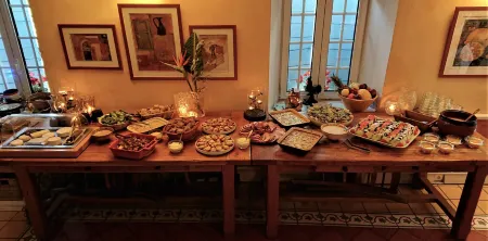 Une Campagne En Provence Отели в г. Мазог