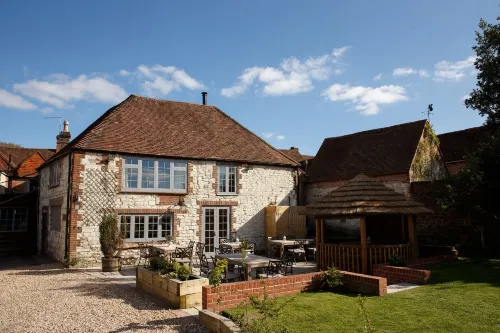 The White Hart, South Harting - Parkplatz