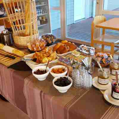 The Originals Access, Hôtel Saint-Flour Dining/Meeting Rooms