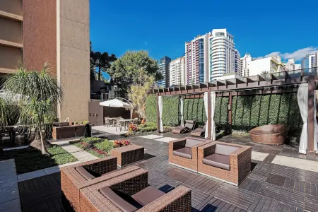 Full Jazz by Slaviero Hotéis Отели в г. Куритиба