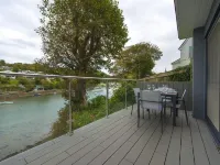 Junket Studio Hotels in Newton and Noss