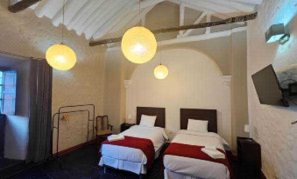 Andean Palace Boutique