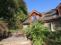 Oak Cottage Hotels in Llanidloes