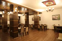 Cheltikov Hotel - Breakfast