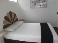 PH Marina Diamante with private Roofgarden โรงแรมใน