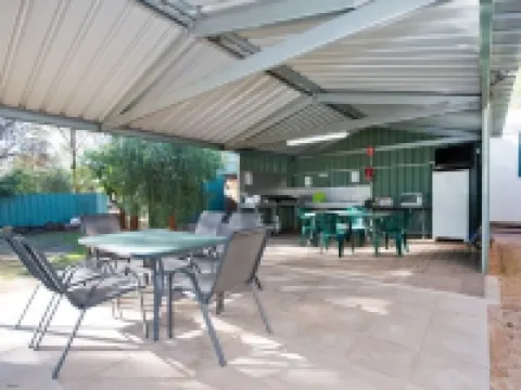 Paringa Caravan Park Hotels in Renmark
