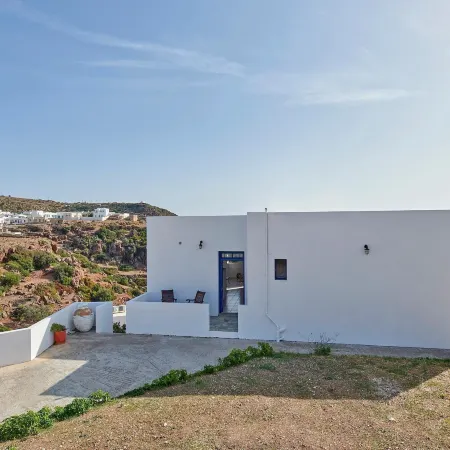 Aria Kimolos Residence