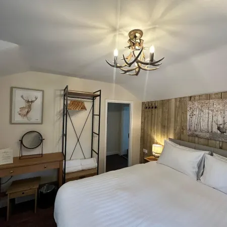 The New Forest Inn