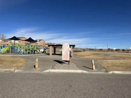 Cozy Rio Rancho home with easy access to Santa Fe, Albuquerque, or Jemez Springs