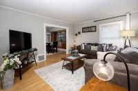 Classic Lansing Home: In the middle of everything