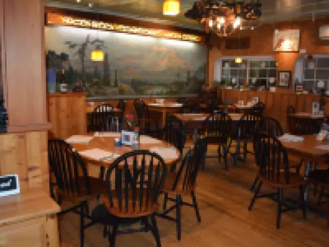 瑞尼爾山庫伯溪旅館 阿什福德酒店