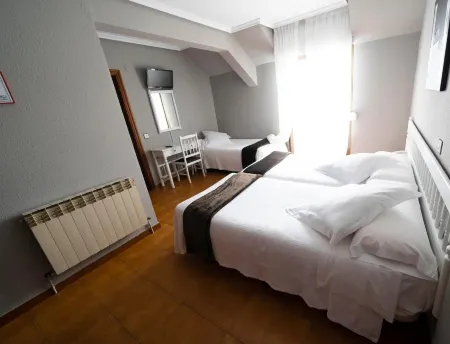 Hotel Isabel Отели в г. Ajo