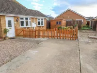 Bumble Bee Cottage