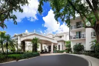 The Capri Inn Hotels in der Nähe von Naples Renaissance Academy FGCU