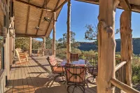 Mountain View Hideaway w/ Outdoor Fireplace! - Homestays