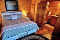 Cabin Near The Lake with Amazing Sunset Views!