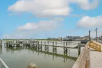 Waterfront Brigantine Home, Walk to Beach! - Wifi